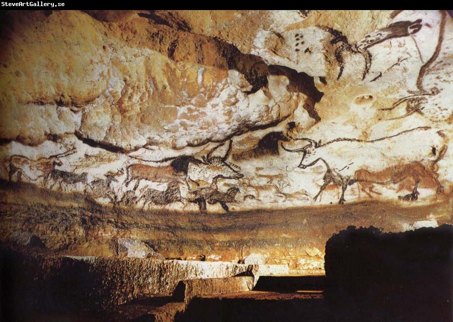 unknow artist The-large Hall in the cave of Lascaux France